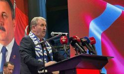 Destici: Türkiye Emperyal Ajandanın Cephe Ülkesi Olmamalı