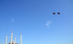 Edirne'de F-16 ve Bayraktar Akıncı Prova Uçuşu Yaptı