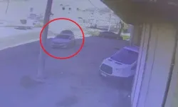 Diyarbakır’da Ehliyetsiz Sürücü 2 Araca Zarar Verdi