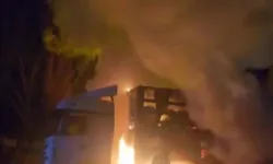 Erzurum’da Pamuk Yüklü TIR Alevlere Teslim Oldu