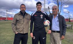 Gençlerbirliği’nde 15 Yaşındaki Ayaz, Futbolcu Ailesinin İzinde