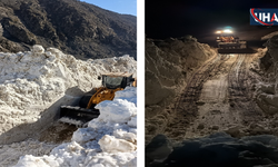 Çatak'ta Kar Esareti: Çığ Yolu Tamamen Kapattı