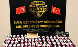 Narkotik Baskını: İzmir'de Binlerce Sentetik Hap Yakalandı