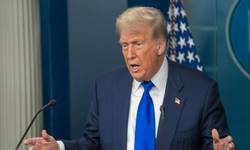 Trump’tan İran’a Tehdit: Hürmüz Boğazı Açılmazsa Vururuz