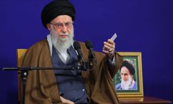 Hamaney İçin Planlanan Tören Ertelendi