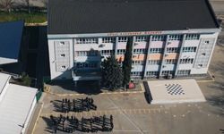 Bursa'da İlkokul Öğrencilerinden 18 Mart Koreografisi