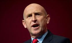 İngiltere: İran’dan GKRY’ye Füze Fırlatıldı