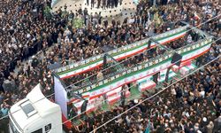 İran’daki Saldırılarda Ölü Sayısı 867 Oldu