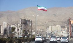 İran Polis İstihbarat Teşkilatı Başkanı Rızaiyan Hayatını Kaybetti