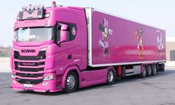 İstanbul’da 4 Çocuk Annesi Pembe TIR’ıyla Uluslararası Taşımacılık Yapıyor