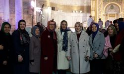 AK Parti Kadın Kolları'ndan Ayasofya'da 300 Bin Hatim Duası
