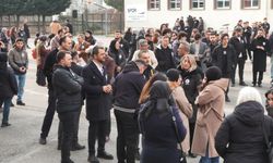 İstanbul’da Okulda Öldürülen Öğretmen İçin Duygusal Sözler