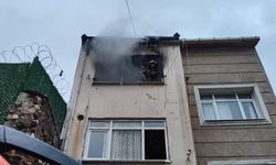 İstanbul Fatih’te Binada Çıkan Yangında 1 Kişi Hayatını Kaybetti