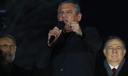 Özgür Özel Eyüpsultan’da Vatandaşlara Seslendi