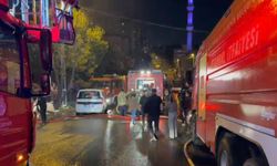 Tuzla'da Gecekondu Yangını: 2 Ev Alevlere Teslim Oldu