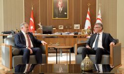 KKTC Cumhurbaşkanı Erhürman, Bakan Bak İle Bir Araya Geldi