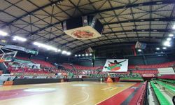 Karşıyaka Bayram Öncesi Moral Depoladı