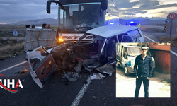 Yolcu Otobüsüyle Otomobil Çarpıştı: 1 Ölü, 2 Ağır Yaralı