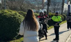 Sınav Öncesi Kimliğini Unutan Öğrenciye Polis Yardımı