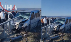 Elazığ’da Hafif Ticari Araç Bariyere Çarptı: 1’i Ağır, 2 Yaralı