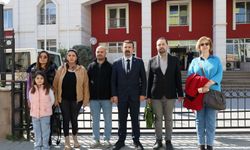 Manisa'da Atatürk'e Hakaret Ettiği İddia Edilen Öğretmen Gözaltına Alındı