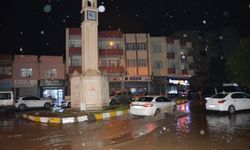 Mardin’de Sağanak Yağış Hayatı Etkiledi