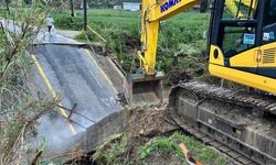 Muğla Milas'ta Sağanak: Şiddetli Yağışta Köprü Çöktü