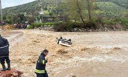 Muğla’da Sel Felaketi: Suya Kapılan Otomobilde, 1 Kişi Hayatını Kaybetti