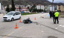 Tokat'ta Otomobil İle Motosiklet Çarpıştı: 2 Yaralı