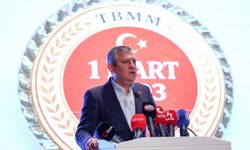 Özgür Özel, ‘1 Mart 2003 Direnişi’ Belgesel Gösterimine Katıldı