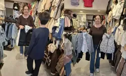 İzmir Çamdibi'nin Ömür Ablası Çocuklara Bayram Hediyesi Verdi