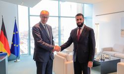 Suriye Cumhurbaşkanı Şara, Almanya Başbakanı Merz İle Bir Araya Geldi