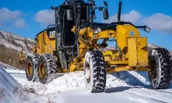 Batman Sason’da Kar Yağışı Nedeniyle 15 Köy Yolu Ulaşıma Kapandı