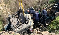 Kütahya'da Otomobil Çukura Düştü: 2 Kişi Hayatını Kaybetti