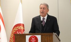 Hulusi Akar, KKTC Cumhuriyet Meclisi Başkanı Öztürkler İle Görüştü