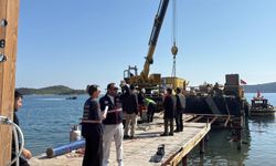 Türkbükü'nde Kaçak İskele Ve Yapılar Yıkıldı