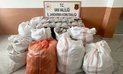 Van'da Gümrük Kaçağı Operasyonu 3,4 Milyon TL'lik Kaçak Eşya