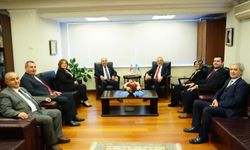 DSP'de Siyasi Bayramlaşma Trafiği