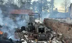 Çorum’daki Yangında Ev Ve Traktör Zarar Gördü