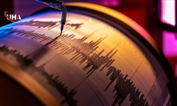 Afganistan-Pakistan Sınırında 5,3 Büyüklüğünde Deprem