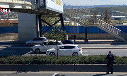 Afiş Asarken Üst Geçitten Düşen Şahıs Hayatını Kaybetti