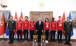 Bakan Güler, TSK Spor Gücü Personeliyle Buluştu