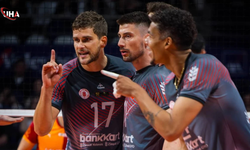 Efeler Ligi'nde Şampiyon Ziraat Bankkart