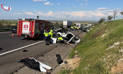 Şanlıurfa'da Zincirleme Trafik Kazası: 3 Ölü, 5 Yaralı