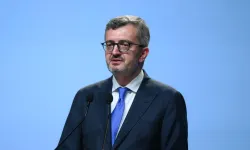 Burhanettin Duran: Türkiye Barışın Ve Adaletin Dilini Savunmaya Devam Etmekte