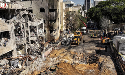 İran: Saldırıların Bedeli 270 Milyar Dolar