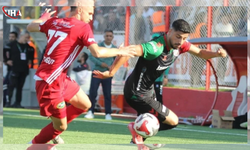 Ayvalıkgücü Belediyespor İle Karşıyaka 0-0 Berabere Kaldı