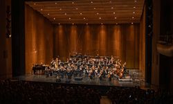 Eldar Mansurov’un Dev Eseri AKM’de Büyük İlgi Gördü