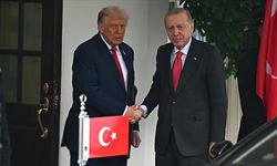 Cumhurbaşkanı Erdoğan’dan Trump’a Geçmiş Olsun Telefonu