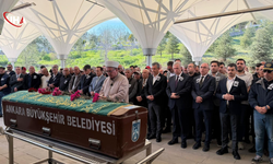 Özgür Özel, Gazeteci Rahmi Yıldırım'ın Cenaze Törenine Katıldı